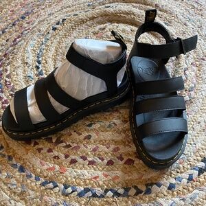 Dr. Marten Airwair sandals